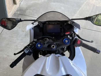 2018 suzuki gsxr 1000 whatsapp: +639623520979
