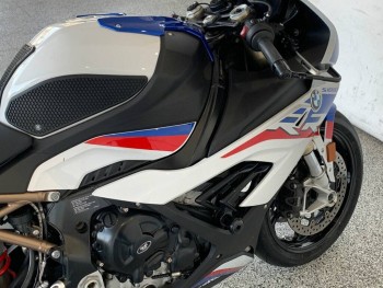 2020 bmw s 1000rr whatsapp: +639623520979