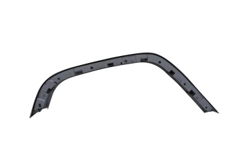 Mercedes-Benz-G-63-Front-RH-Wheel-Thread-Mudguard-Widening-Gloss-Silver-OEM-A4638805603-0002-scaled