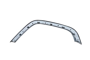 Mercedes-Benz-G-63-Front-LH-Wheel-Thread-Mudguard-Widening-Gloss-White-OEM-A4638805503-0002-scaled (1)