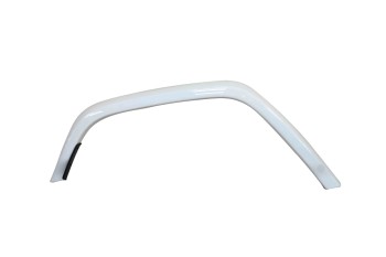 Mercedes-Benz-G-63-Rear-RH-Wheel-Thread-Mudguard-Widening-Gloss-White-OEM-A4638805803-0001-scaled