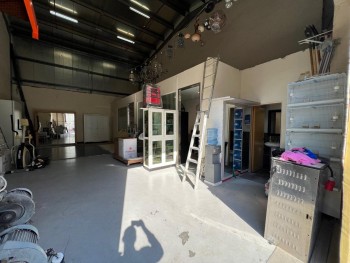 WhatsApp Image 2025-03-19 at 09.44.51_dd552470