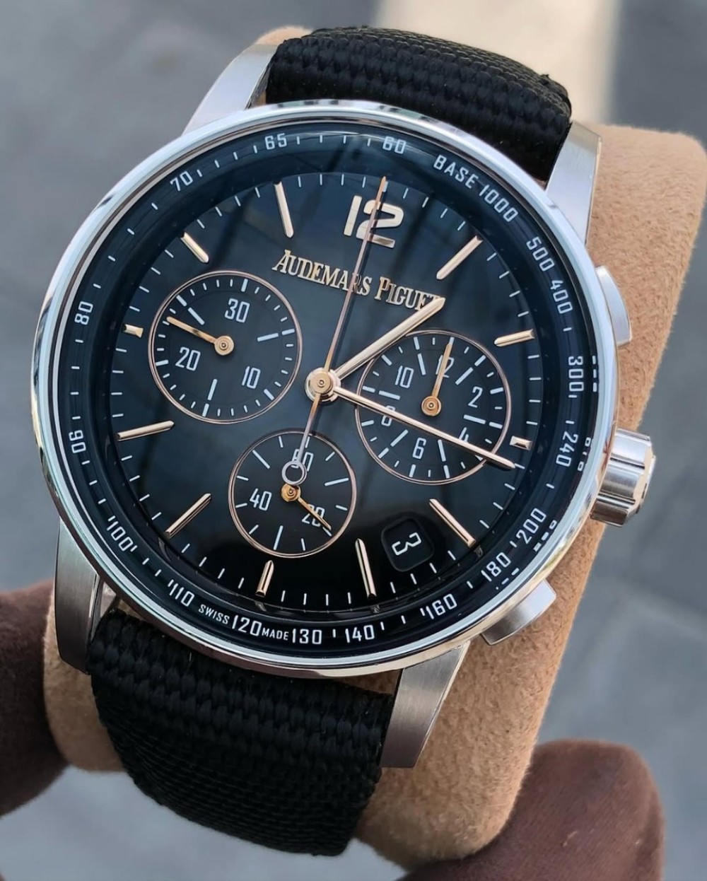 Certified Pre-Owned Luxury Watches in Dubai