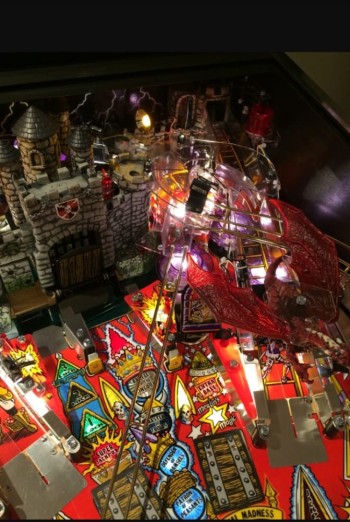 buy Medieval Madness pinball machine2
