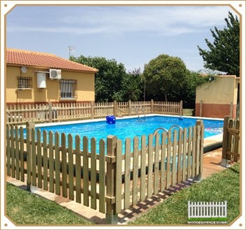1Swimming Pool Fence