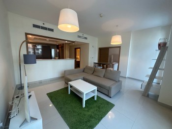 ad1ae56c-62a3-4c4e-9529-2a8b13f8dc11