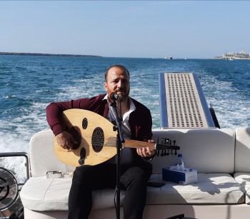 Professional Oud Player & Arabic Singer in the UAE | عازف عود ومطرب عربي في الإمارات-0971557447667 