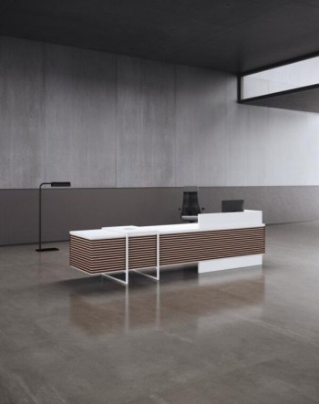 Modern Office Desks Dubai – Designed for Productivity & Style