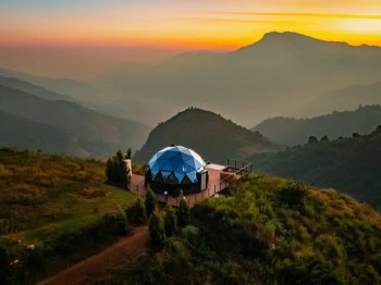 26uC4b9F-Luxe-Chateau-Glass-Glamps-by-Luxeglamp-2-1200x898 Top 10 Luxury Hotels in Dubai | Dubai Mangrove Resort Price