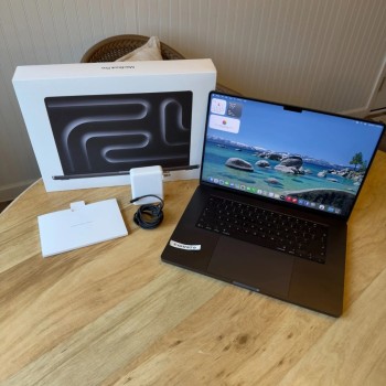 Quick Sale : Apple MacBook Pro 16' M5 Max 18-Core