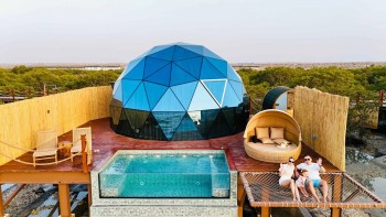 Tourist Sites in Dubai | Sharjah Tourist Spot | Kayaking Dubai