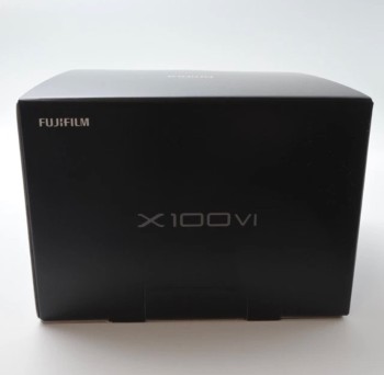 Brand New , Original Fujifilm X100VI Digital Camera With Zero Shutter Count.